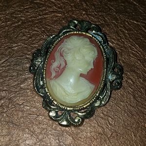 Vintage Cameo approximately 2 inches large in size